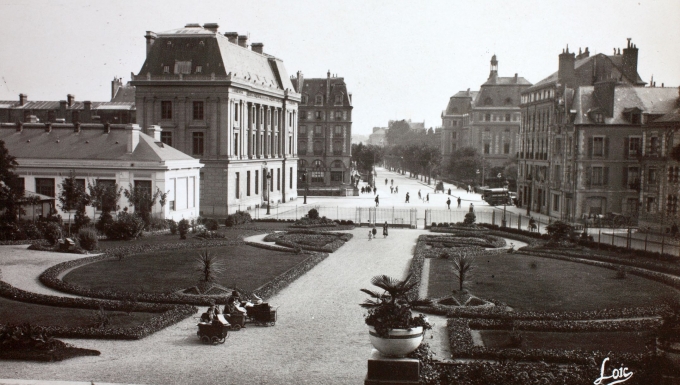 L'avenue Janvier au début du XXe siècle, conduisant de la gare au jardin Saint-Georges
