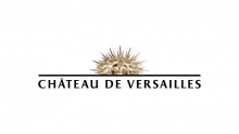 Logo Château de Versailles : letters stylisées noires sur fond blanc.