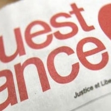 Couverture du journal Ouest France avec un focus sur le logo du journal